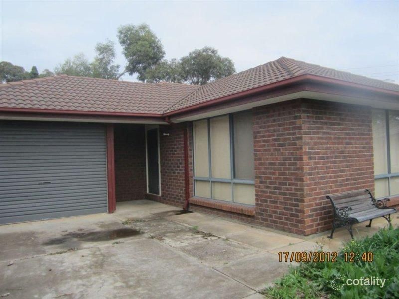4 Chase Ct, Blakeview, SA 5114