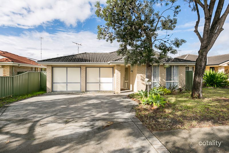 31 Lady Laurel Dr, Blue Haven, NSW 2262