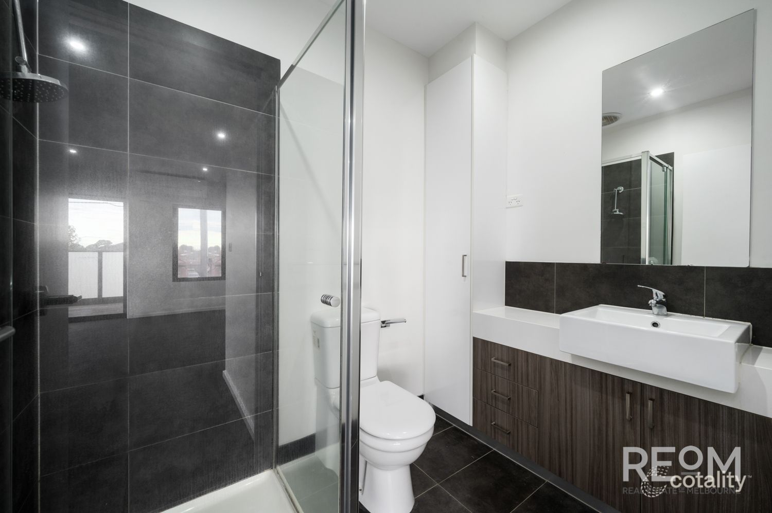 2/185 Millers Rd, Altona North, VIC 3025