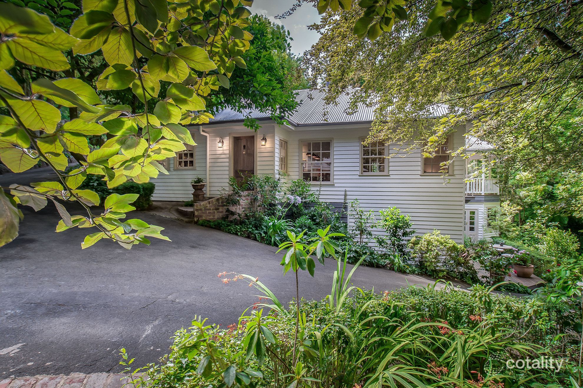 34 Mernda Rd, Olinda, VIC 3788