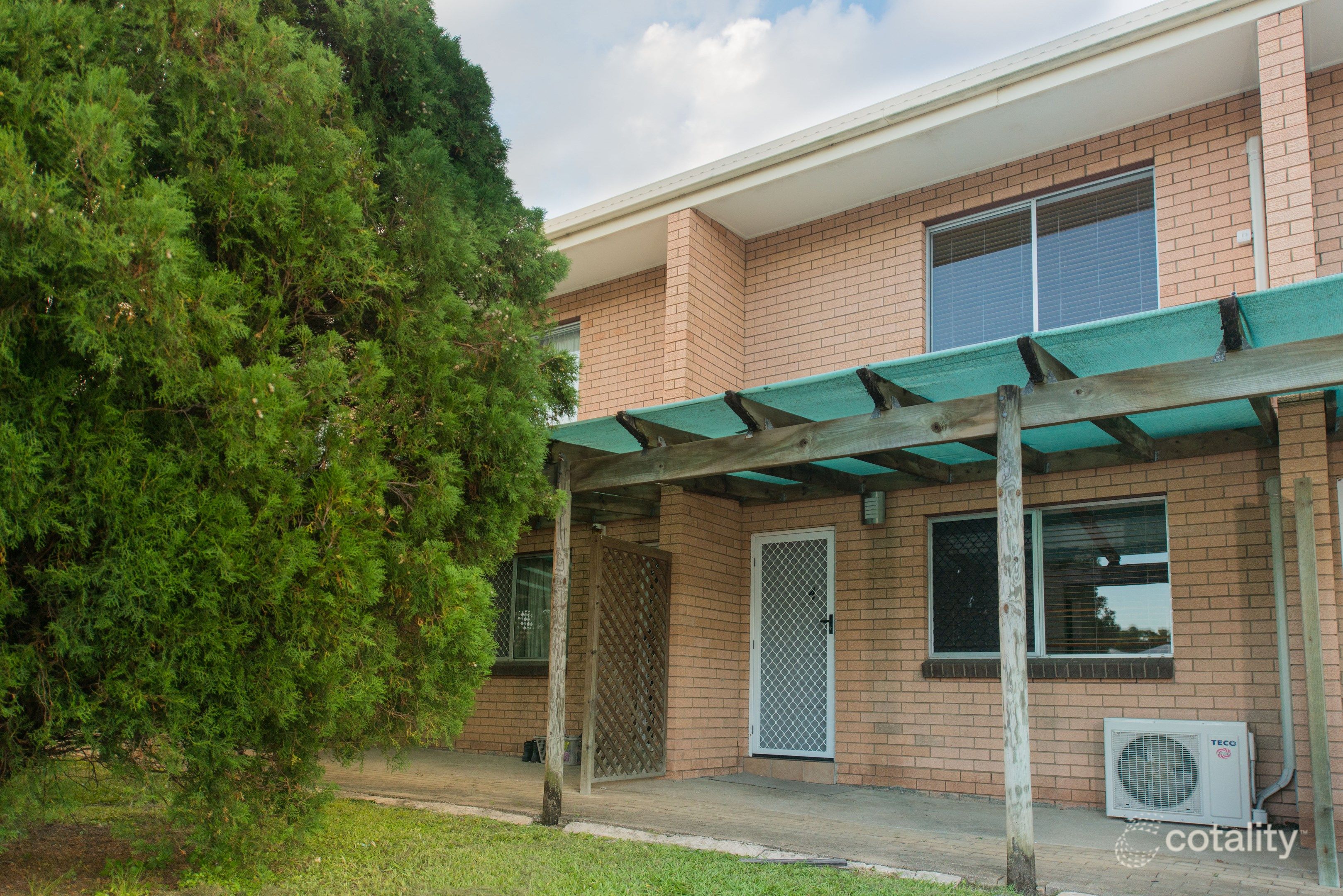 4/3 Sigg St, South Gladstone, QLD 4680