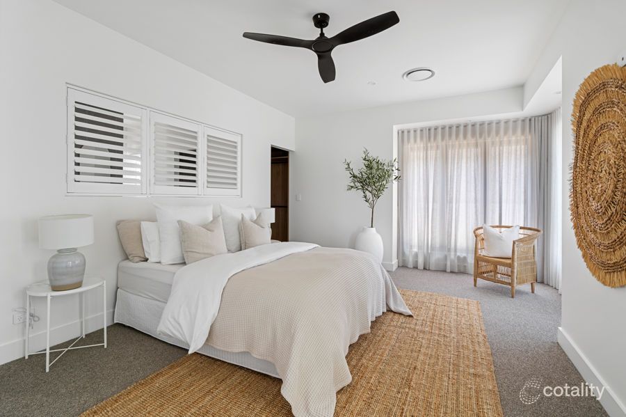 11 Jumbuck Dr, Gobbagombalin, NSW 2650