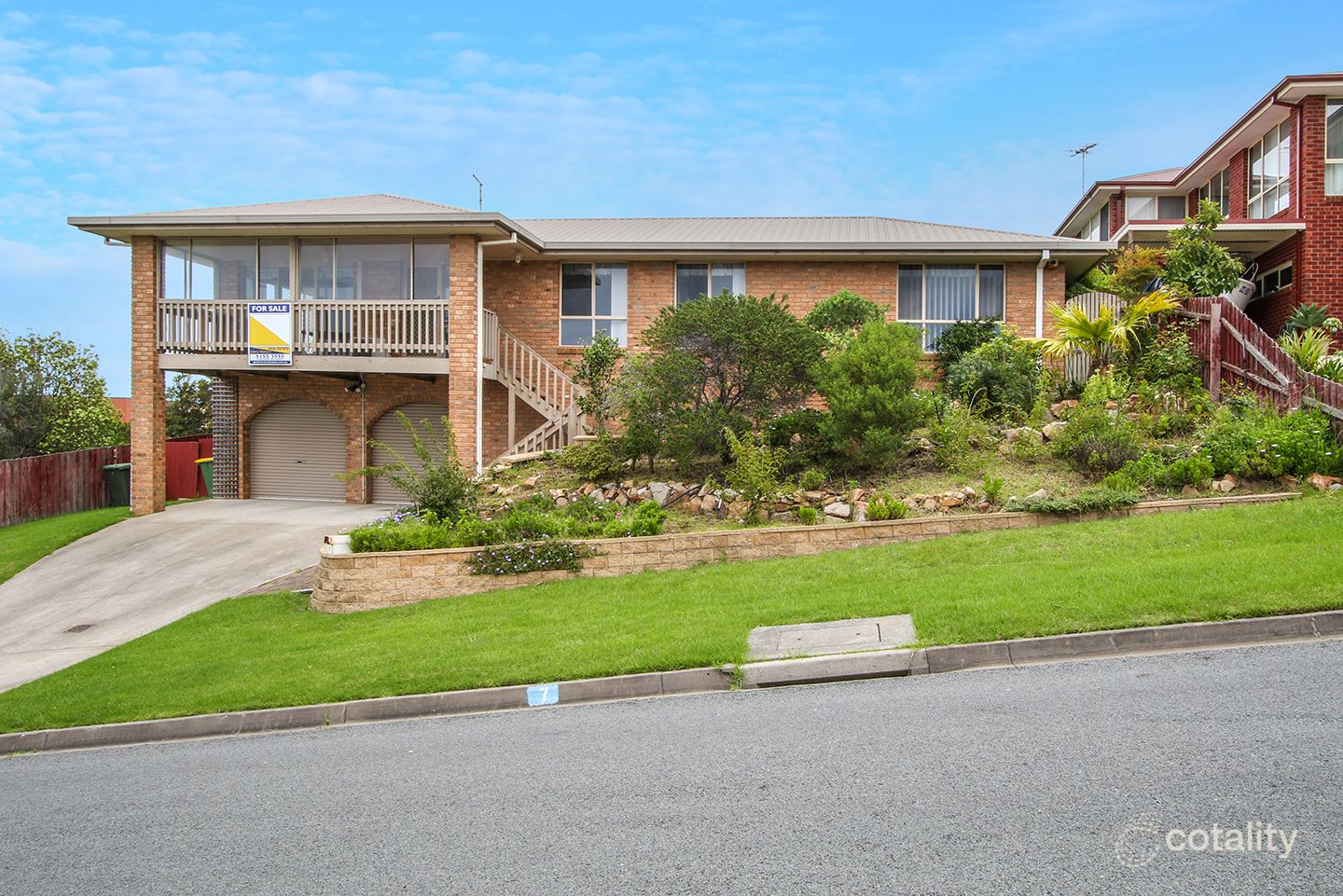 7 Hillcrest Rise, Lakes Entrance, VIC 3909