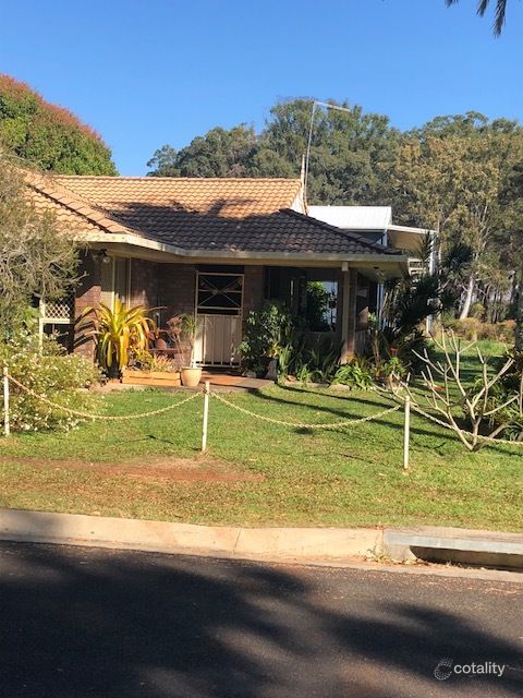 28 Esplanade, Russell Island, QLD 4184