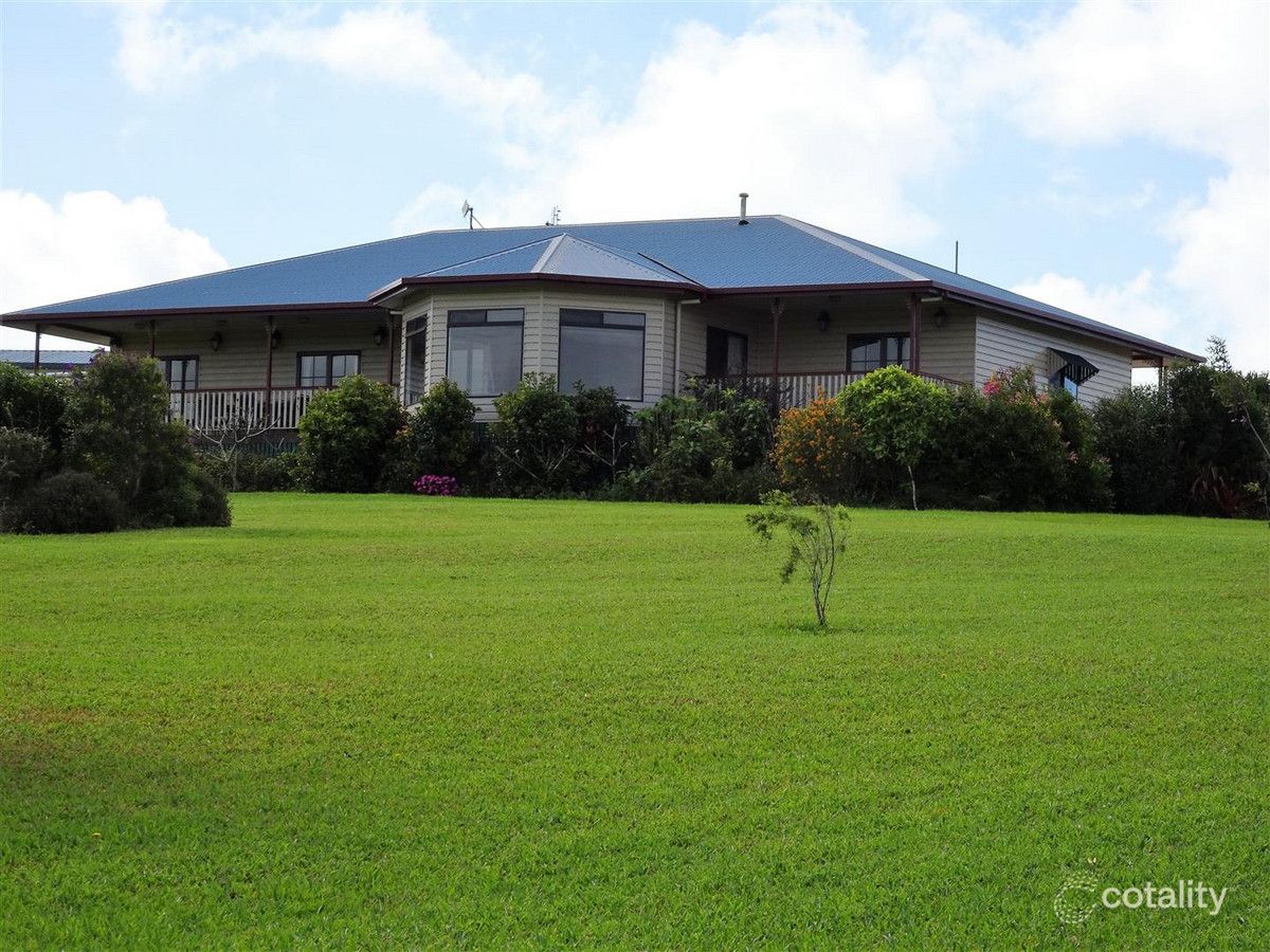 25 Julie Cl, Peeramon, QLD 4885