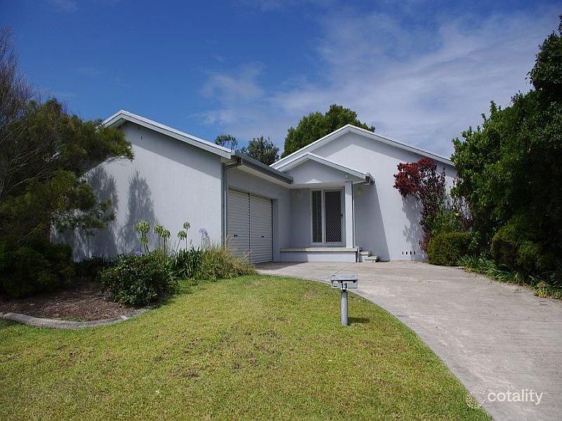 13 Spinnaker Cove, Wallabi Point, NSW 2430