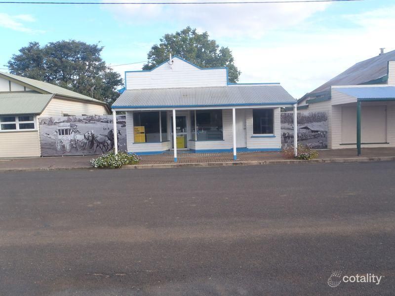 24 Stephenson St, Yuleba, QLD 4427