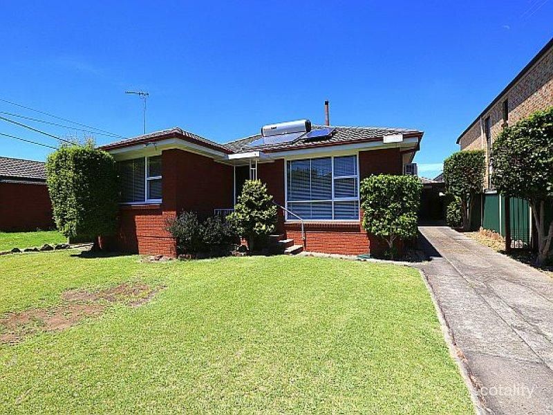 29 Crucie Ave, Bass Hill, NSW 2197