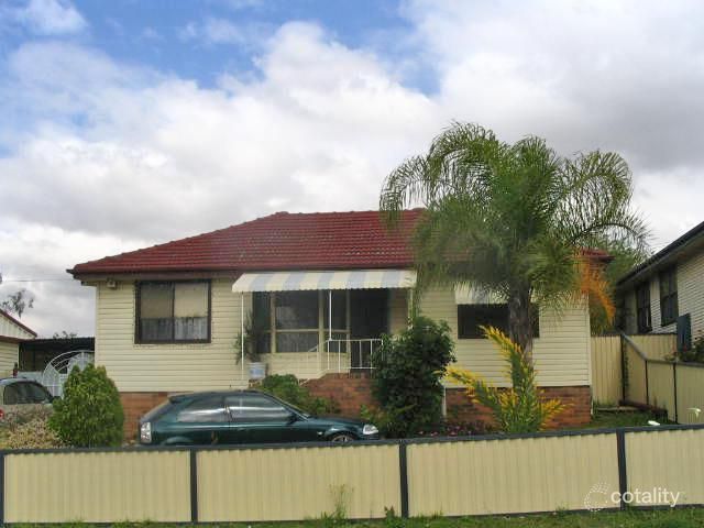 42 Strickland Cres, Ashcroft, NSW 2168