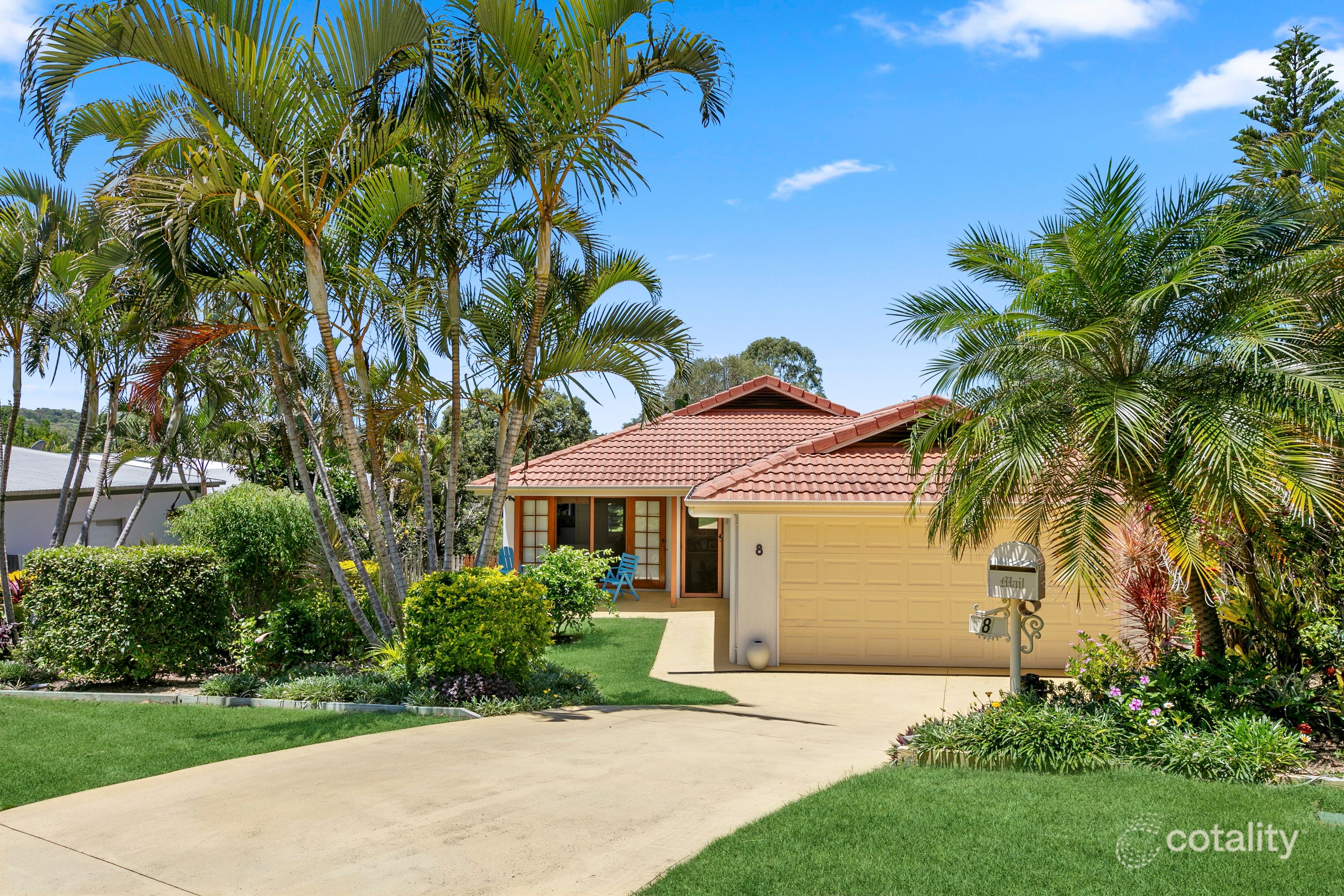 8 Mirrabook Ct, Noosa Heads, QLD 4567