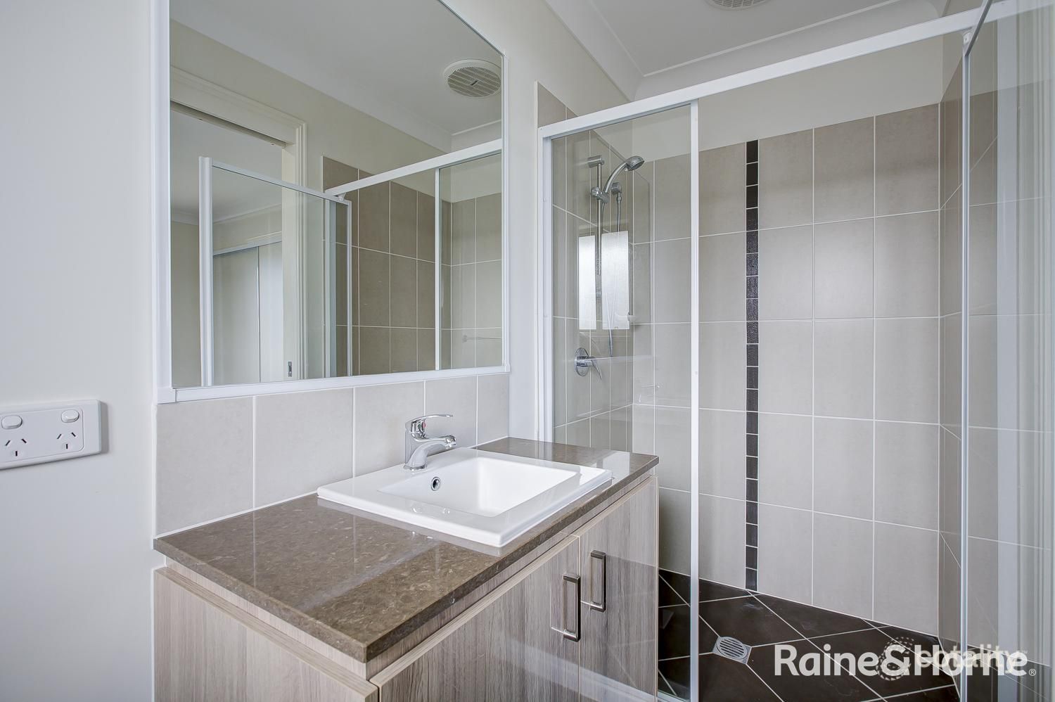 2/16 Wesley Way, Gleneagle, QLD 4285