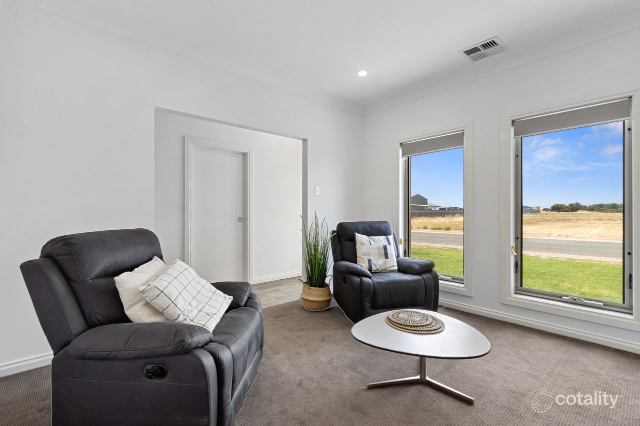 6 Parsee St, Edithburgh, SA 5583