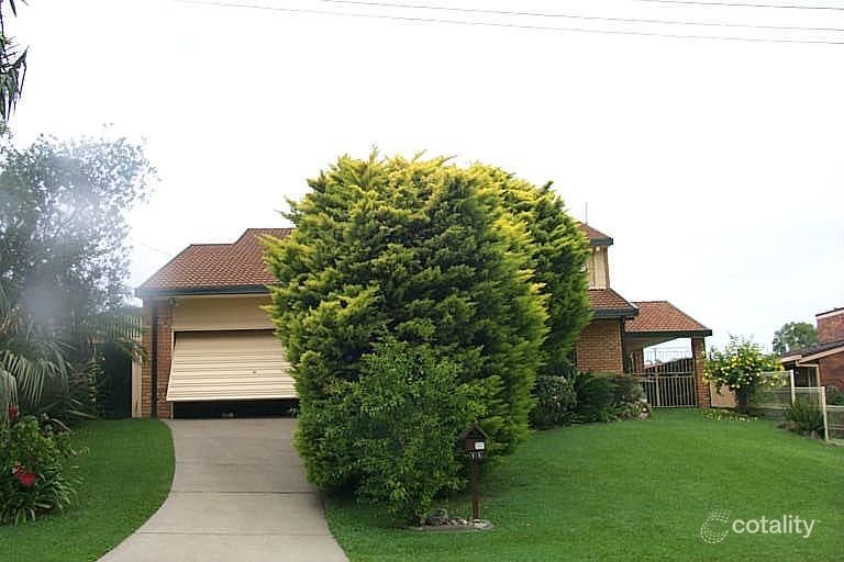 11 Valerie St, Ashmore, QLD 4214