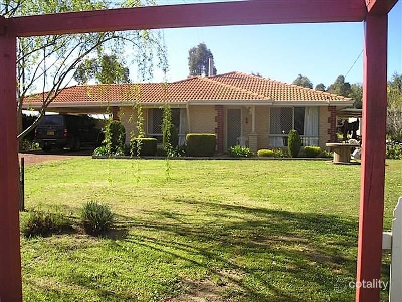 13 Greenstone Way, Boddington, WA 6390