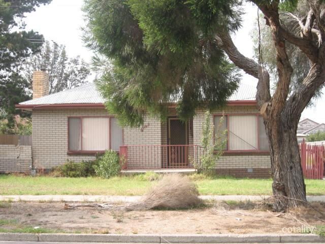 32 Lahy St, St Albans, VIC 3021