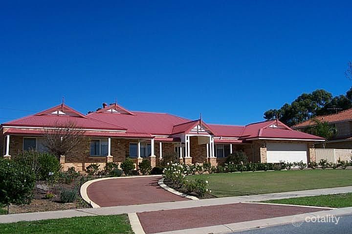 159 Lakeside Dr, Helena Valley, WA 6056