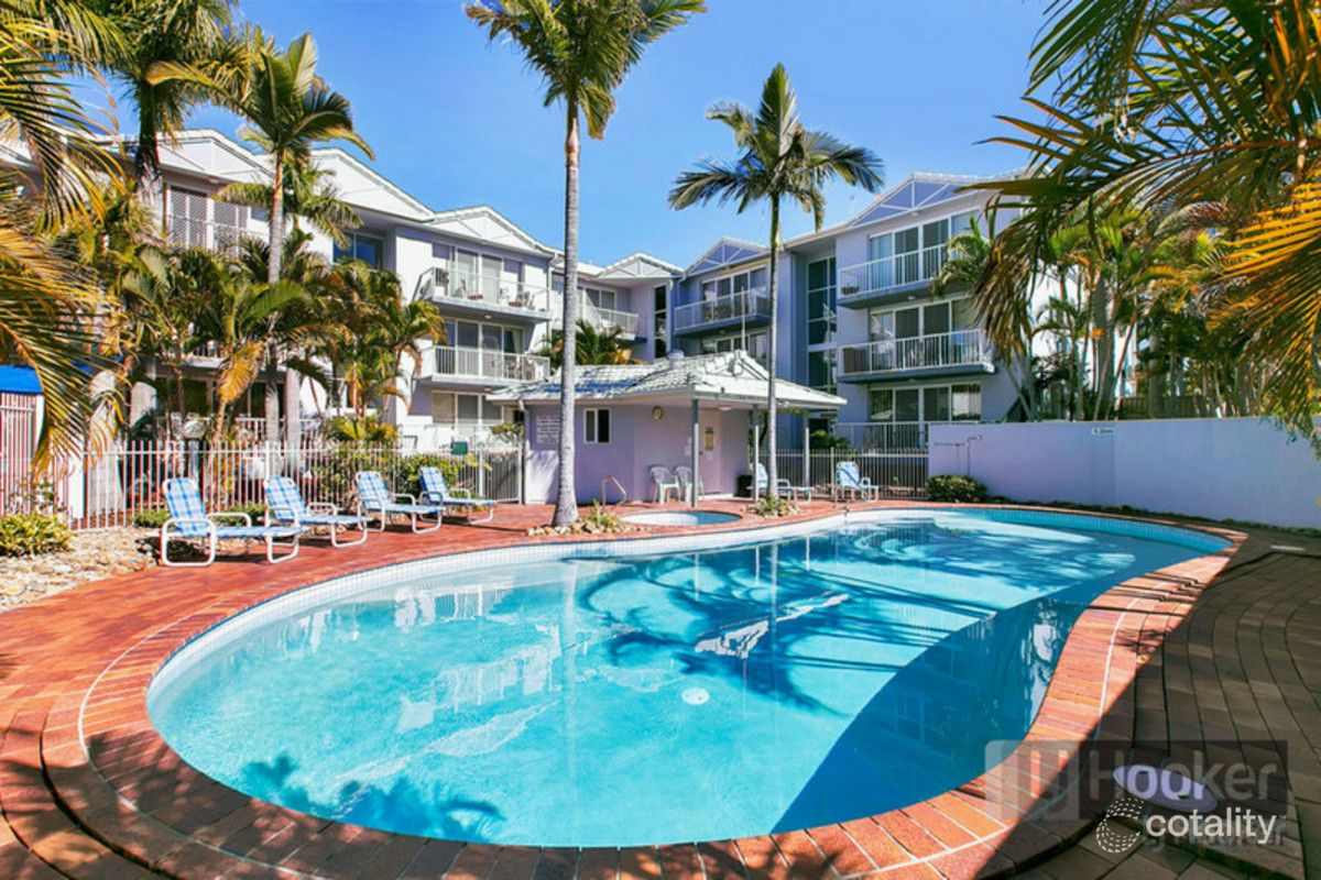 10/12 Whiting St, Labrador, QLD 4215