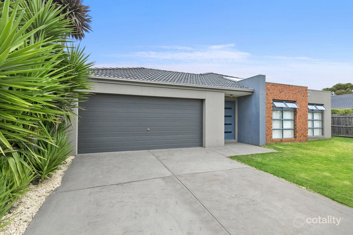 15 Heath Dr, Winchelsea, VIC 3241