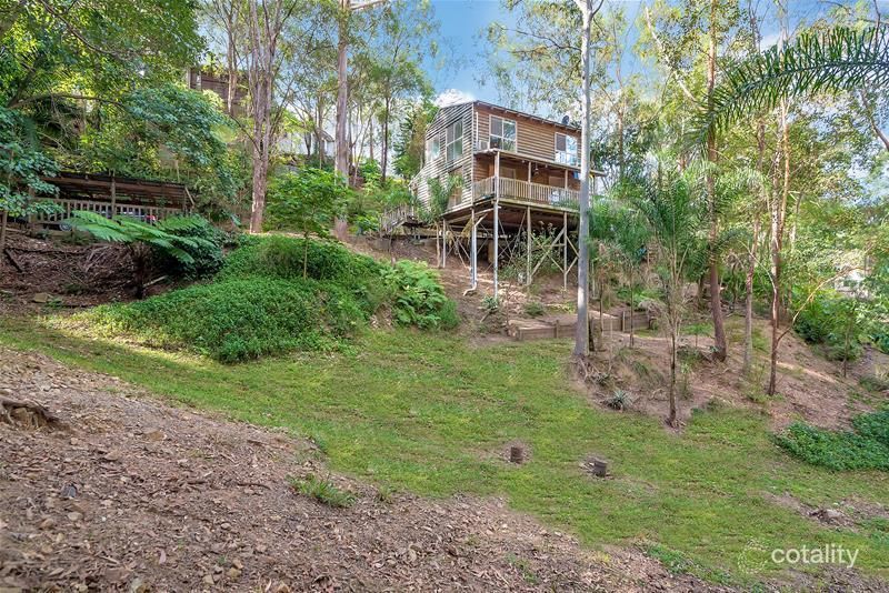 182 Guineas Creek Rd, Currumbin Waters, QLD 4223