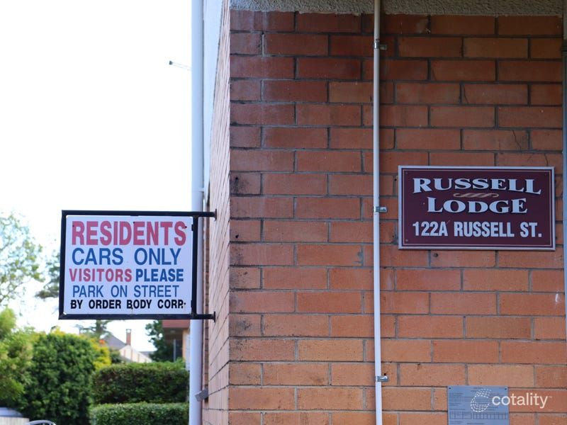 9/122a Russell St, Toowoomba City, QLD 4350