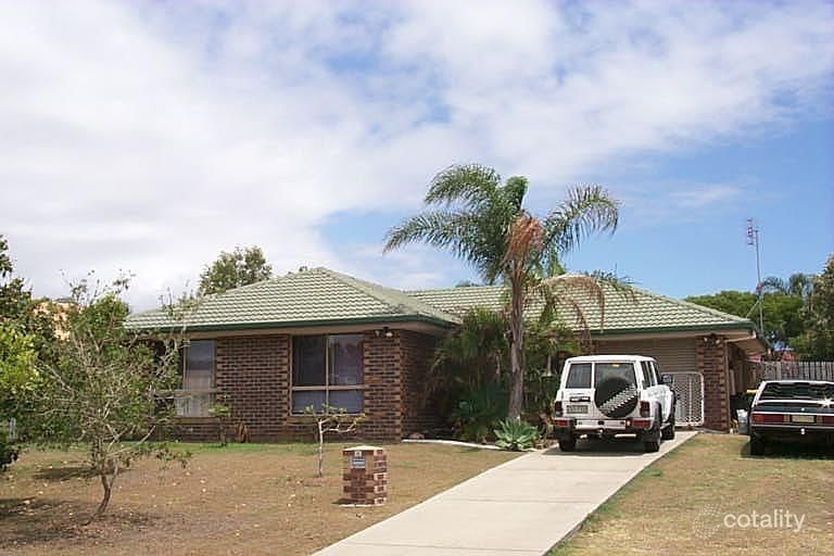 16 Tristania Cres, Urangan, QLD 4655