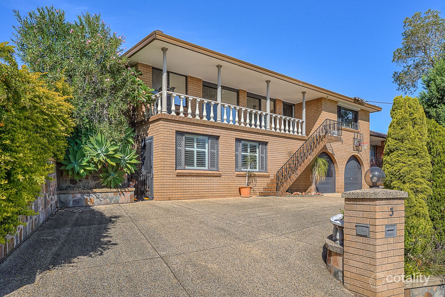 3 Cambronne Pde, Elermore Vale, NSW 2287