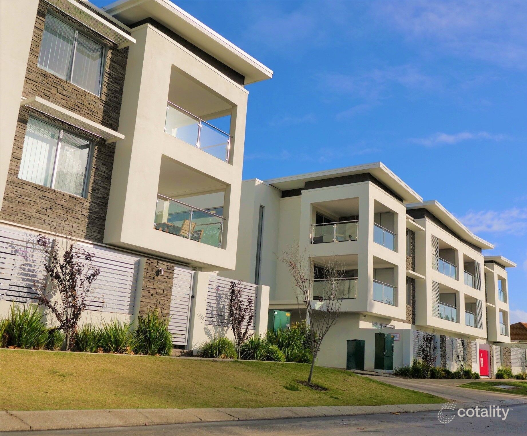 12/22 Westralia Gdns, Rockingham, WA 6168