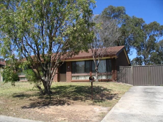 17 Briery Pl, Cranebrook, NSW 2749