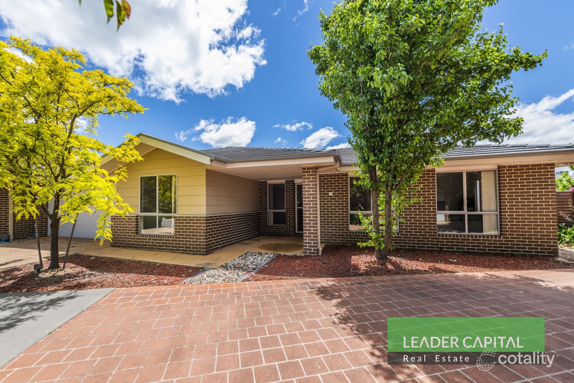 16/21 Gordon Withnall Cres, Dunlop, ACT 2615