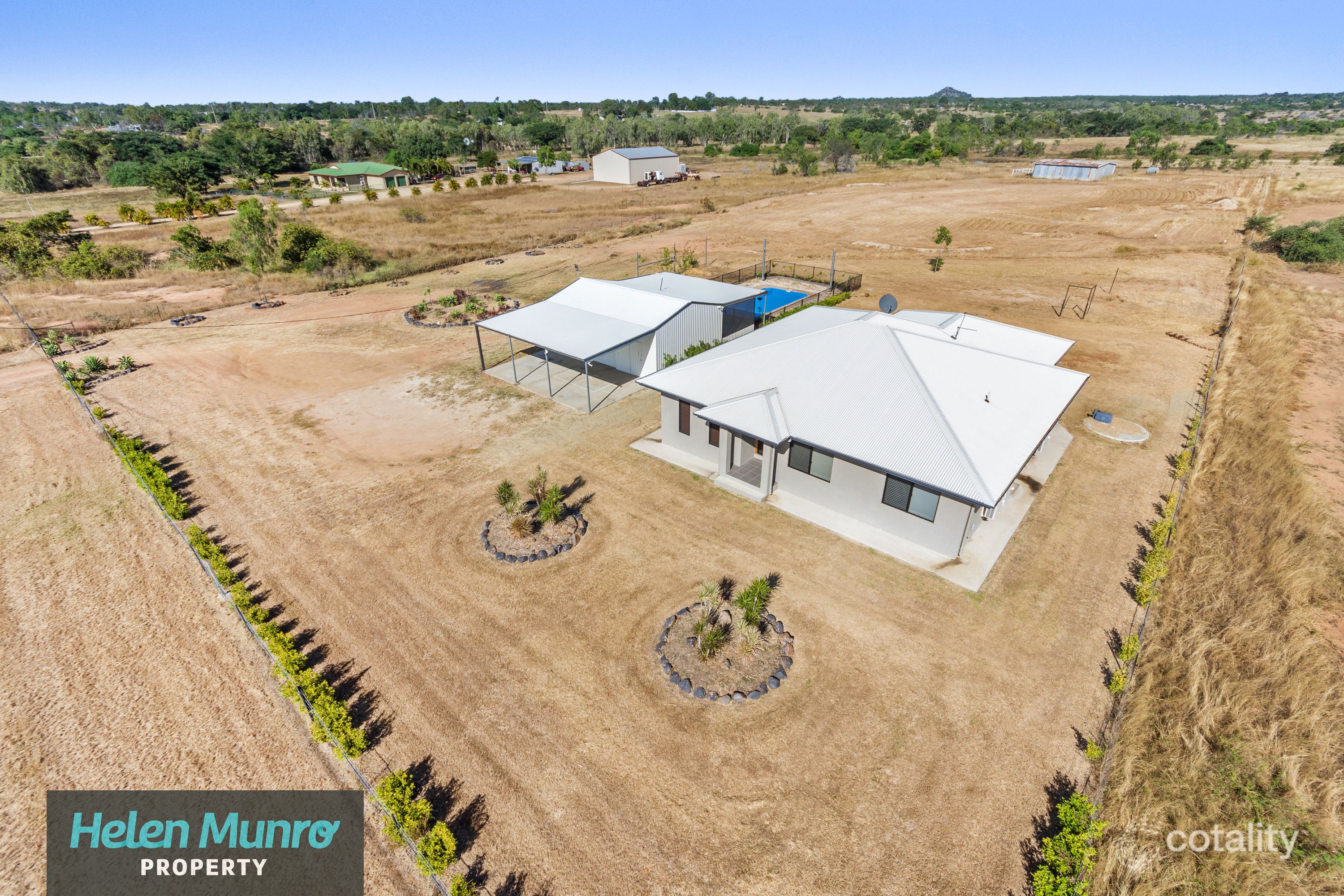 216 Bluff Rd, Millchester, QLD 4820
