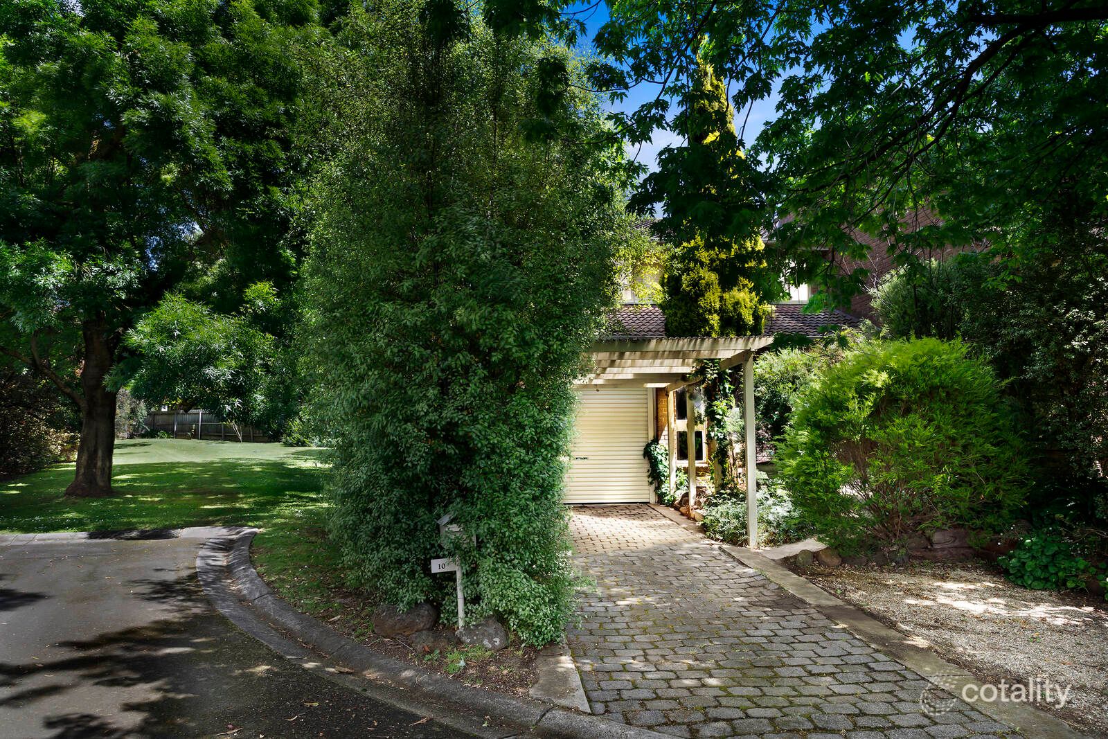 10/86 Victoria Cres, Mont Albert, VIC 3127