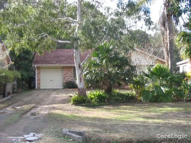 27 Albatross Rd, Berkeley Vale, NSW 2261