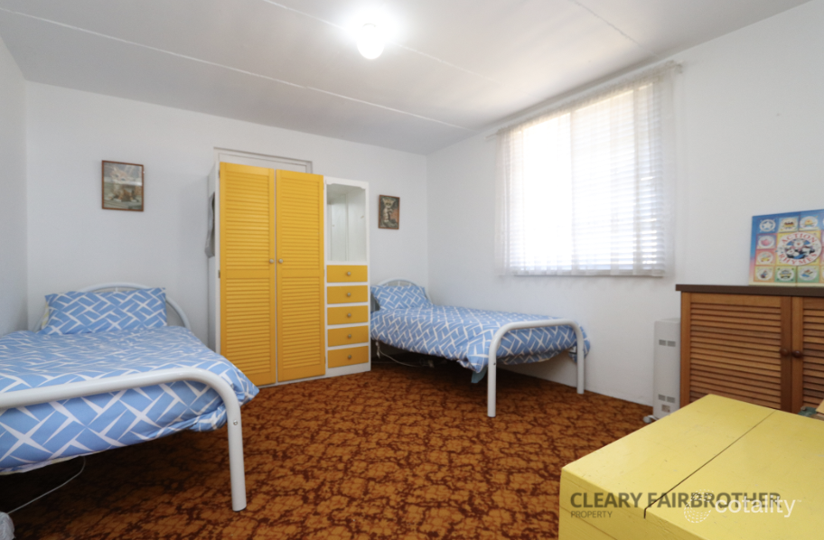 18 Macquarie St, West Bathurst, NSW 2795
