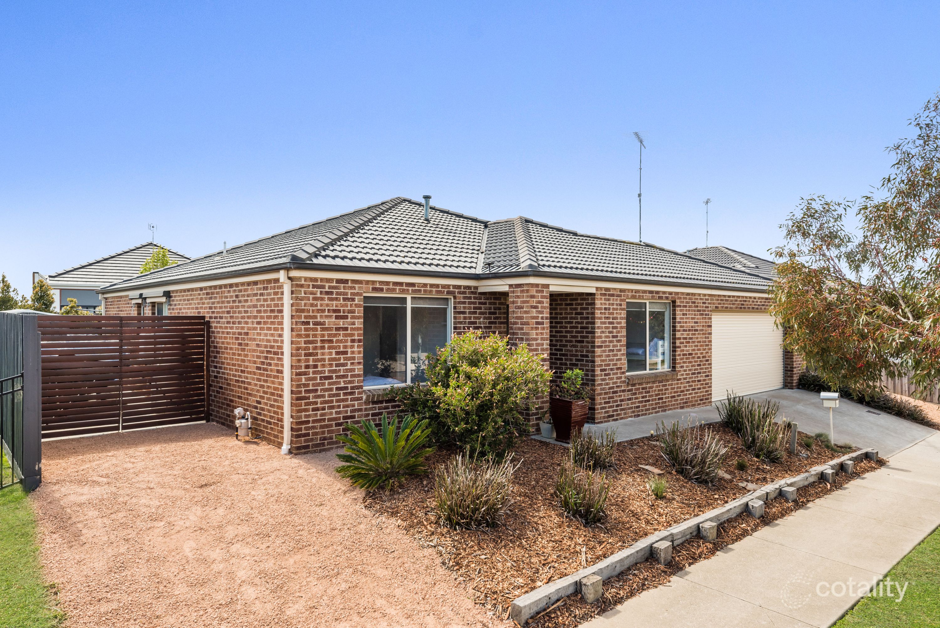 12 Adair Ct, Marshall, VIC 3216