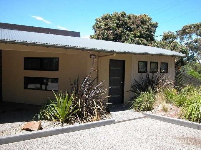 10/1 Beaton Pl, Inverloch, VIC 3996