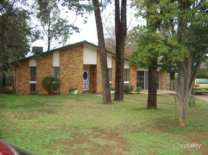 12 Grimison Ave, Griffith, NSW 2680