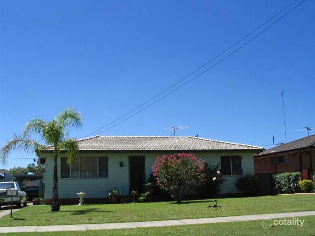 31 Matfen Cl, Maryland, NSW 2287