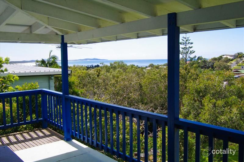 12 Skyline Cres, Crescent Head, NSW 2440