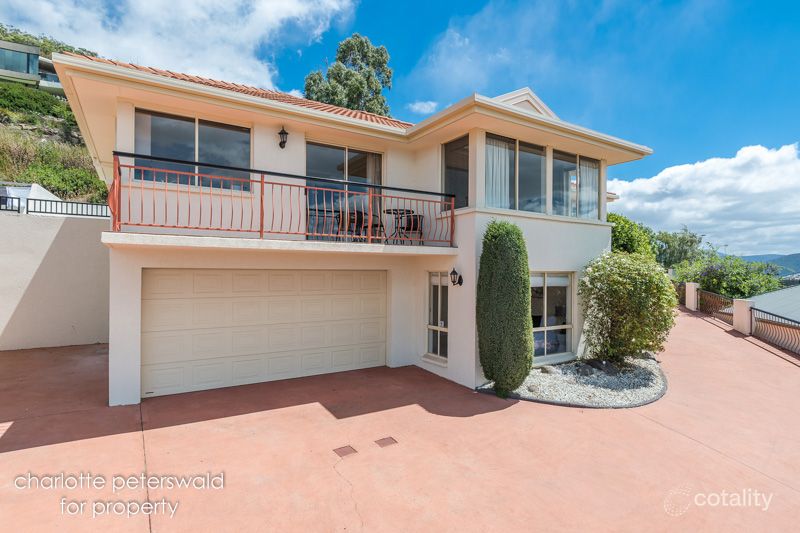 1/7 Stephanie Cl, Sandy Bay, TAS 7005