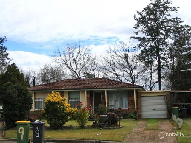 10 Andrew Town Pl, Richmond, NSW 2753