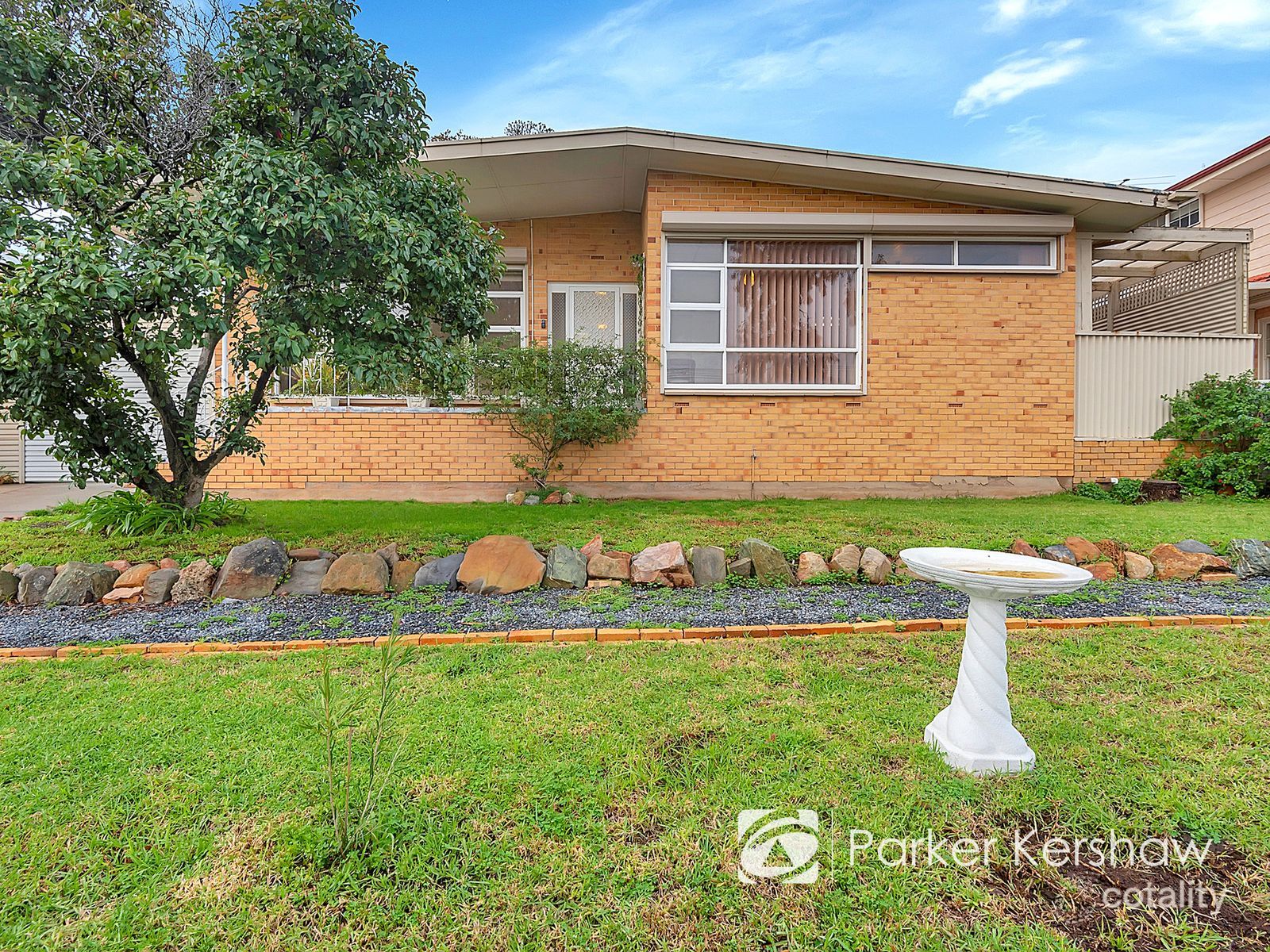 12 Mcmahon Ave, Para Hills, SA 5096
