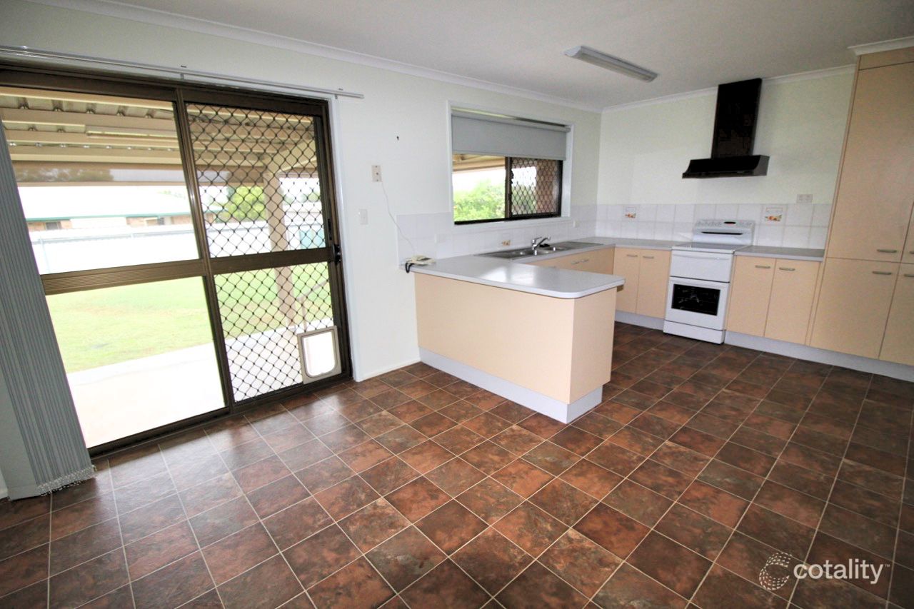 100 Dittmann Rd, Avoca, QLD 4670