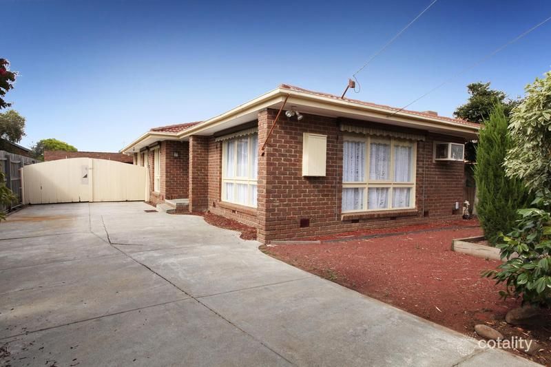 38 Woodland Dr, Albanvale, VIC 3021
