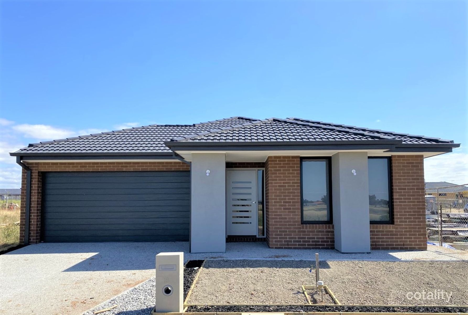 18 Canyon Cct, Bonnie Brook, VIC 3335