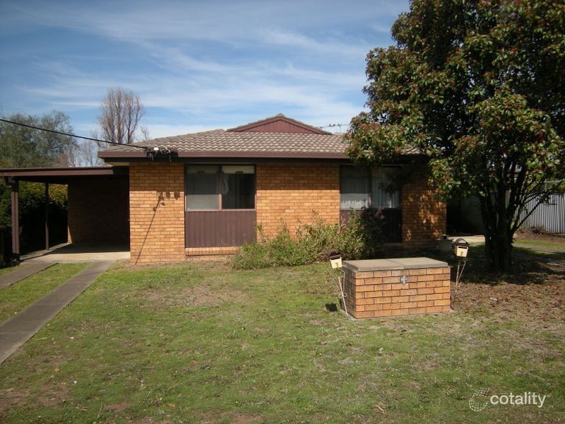4 Burilla St, South Tamworth, NSW 2340