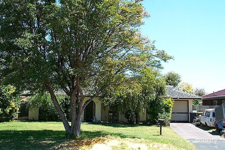 35 Lunar Way, Beckenham, WA 6107