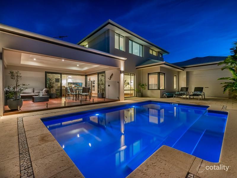 11 Piermont Ave, Burns Beach, WA 6028