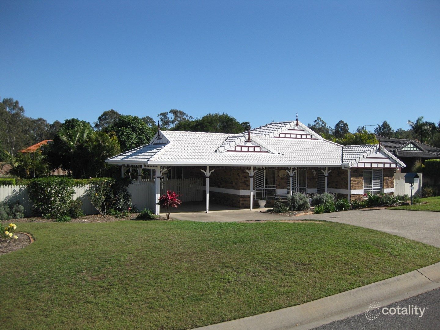 4 Backhouse Ct, Brassall, QLD 4305