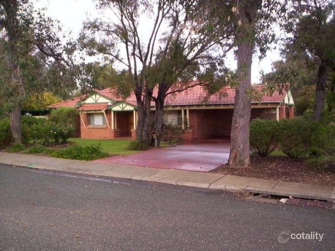 16 Cootamundra Way, Maida Vale, WA 6057