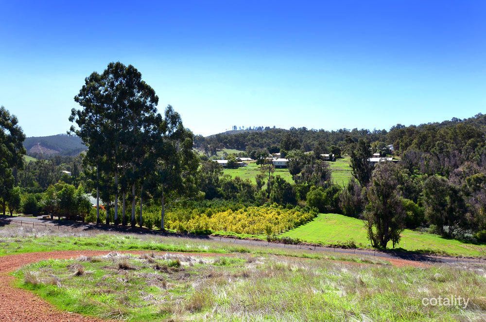 525 Collie River Rd, Burekup, WA 6227